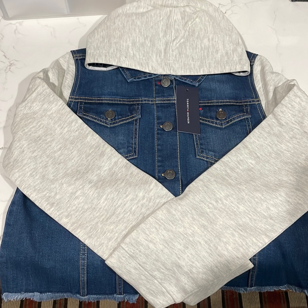 TommyHilfiger